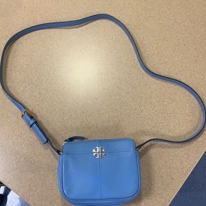 Never worn Tory Burch cross body